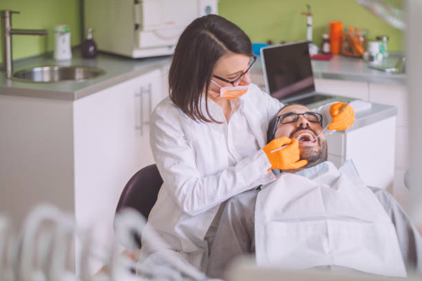 Best Emergency Dentist for Knocked-Out Tooth in Harristown, IL